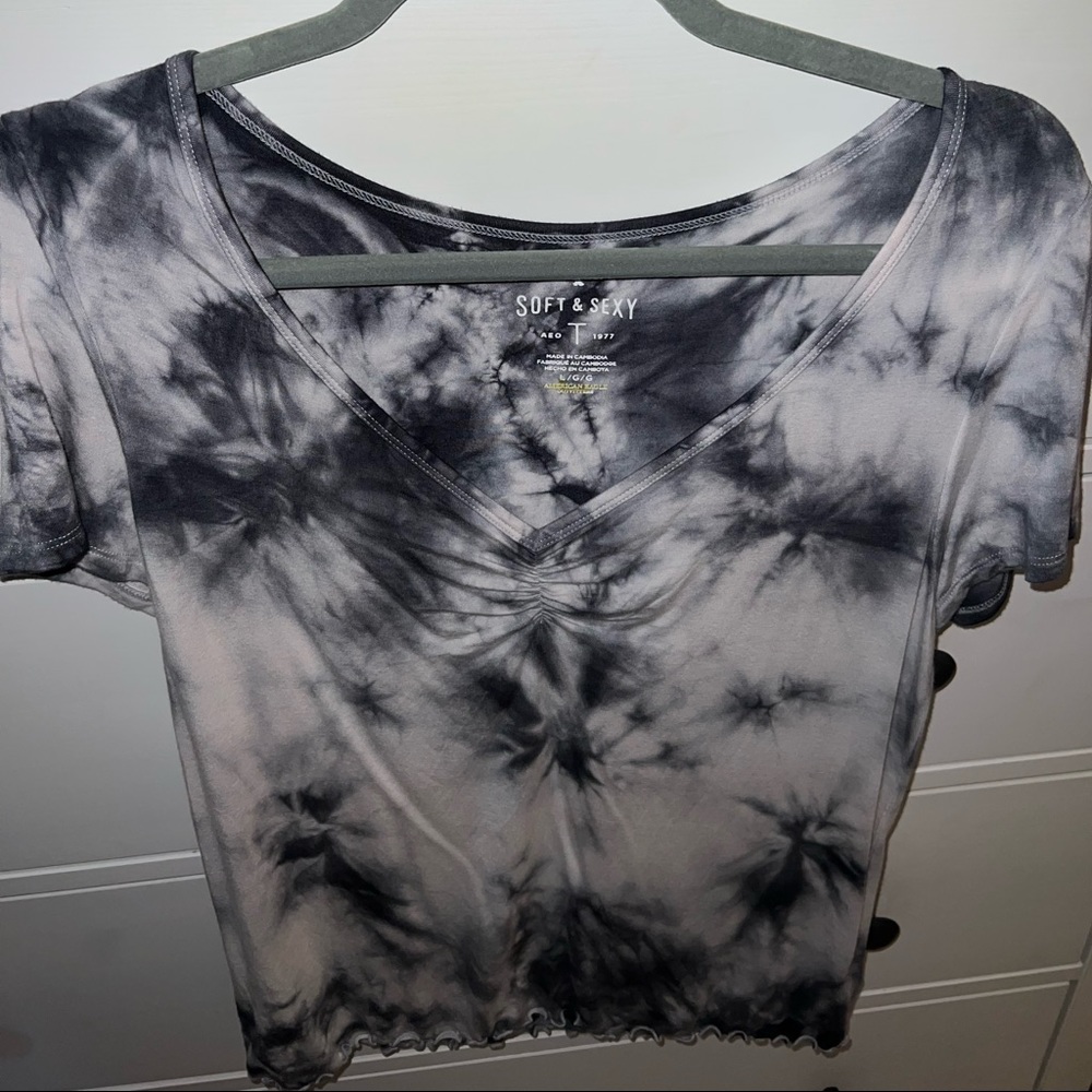 V neck t shirt